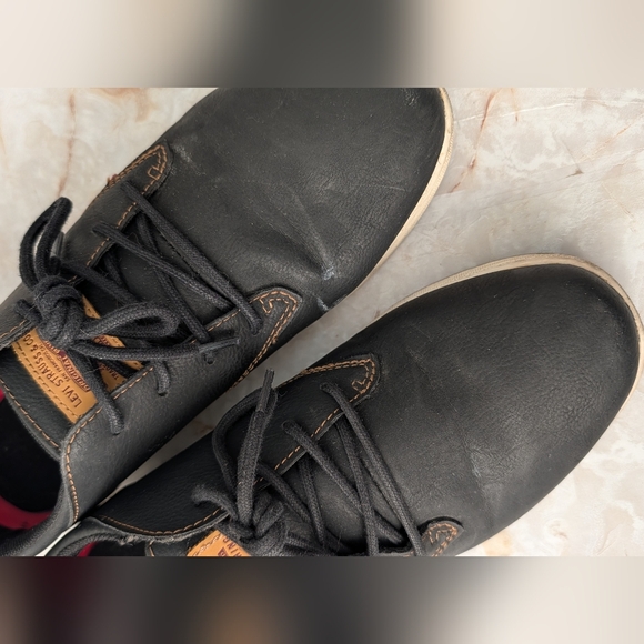 Levi's Black Casual  Men's Shoes Size 9 - Picture 7 of 11